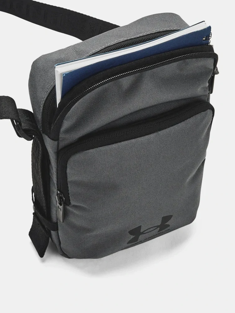 Under Armour CROSSBODY Essential Lite šedá